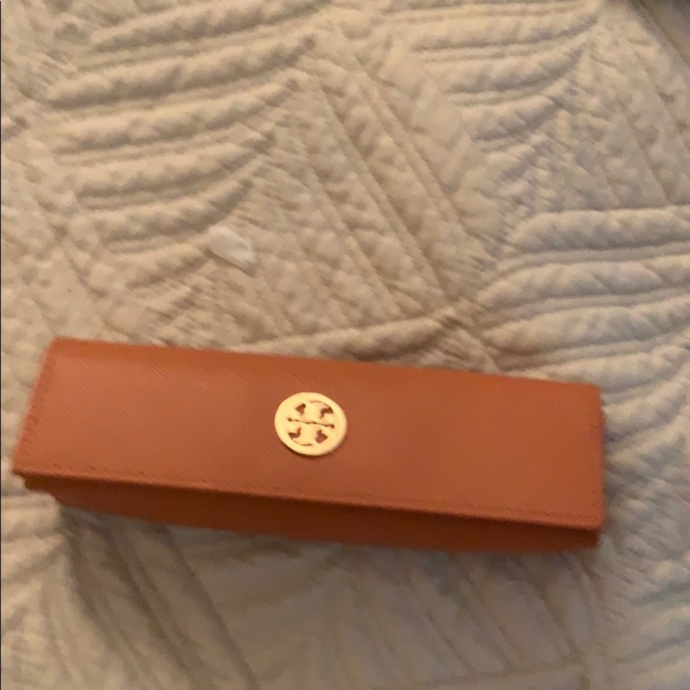 TORY BURCH EYEGLASS CASE